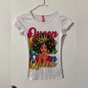 Girls Cute 4 U Size Small White Graphic Tee with Queen Design